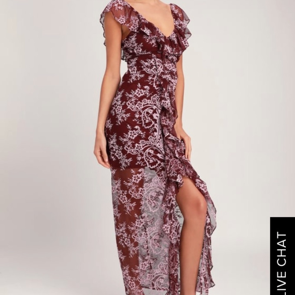 Wine 🍷 red maxi dress.